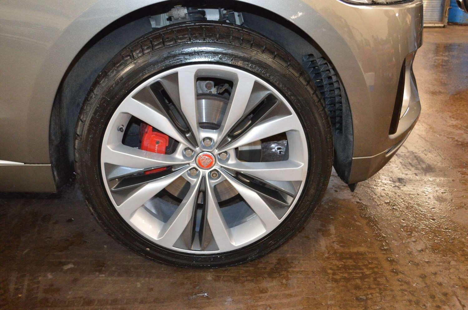 Used Jaguar F-Pace 2017 for sale - 76712360: Photo 67