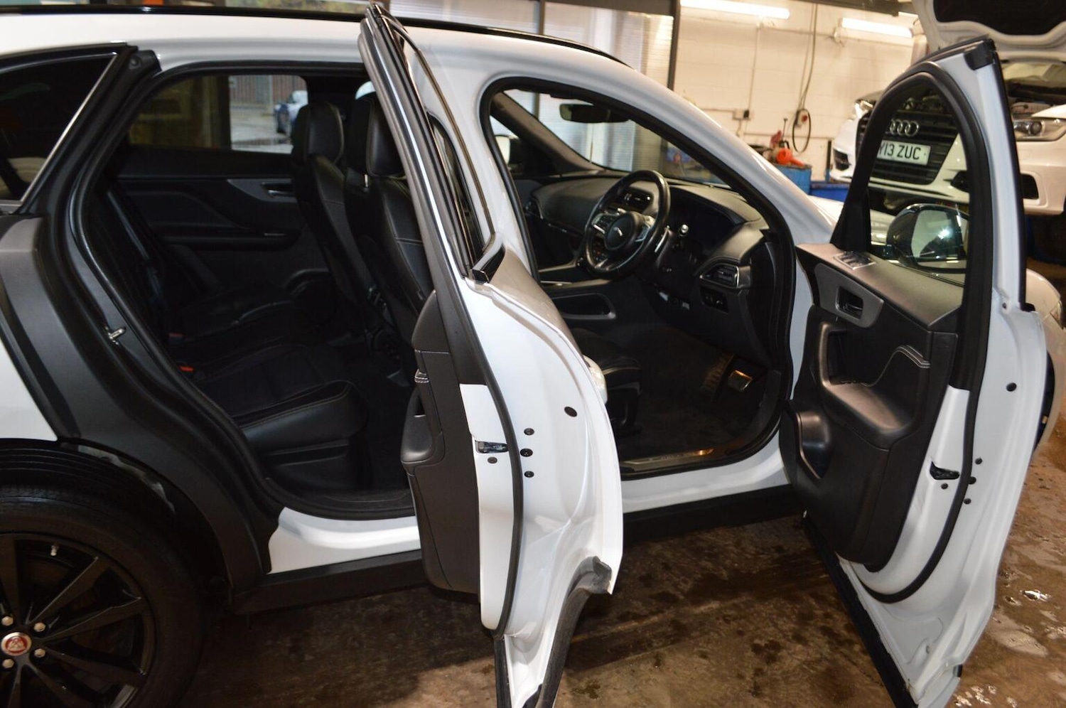 Used Jaguar F-Pace 2020 for sale - 77521951: Photo 23