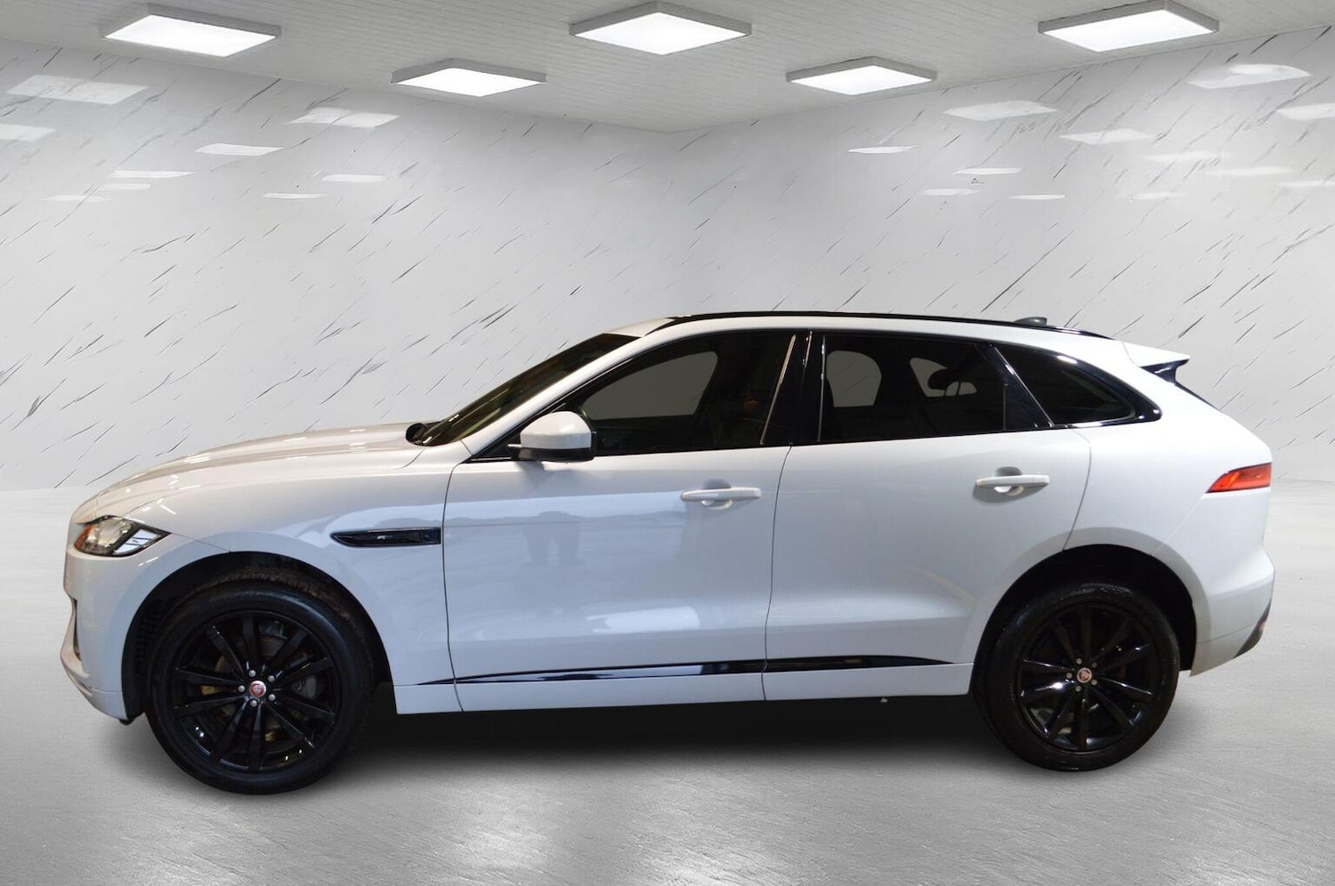 Used Jaguar F-Pace 2020 for sale - 77521951: Photo 5