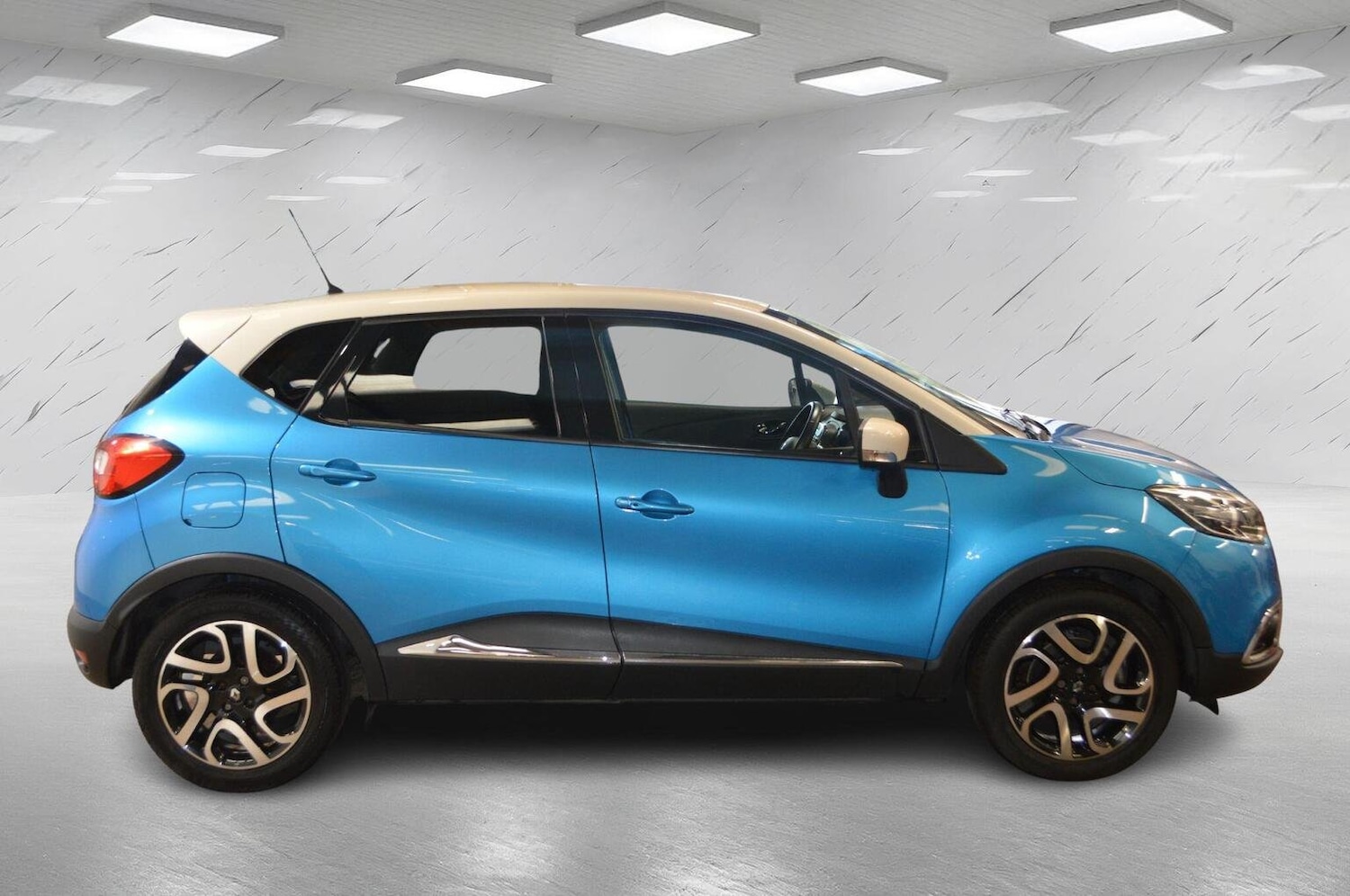 Used Renault Captur 2016 for sale - 76257679: Photo 9