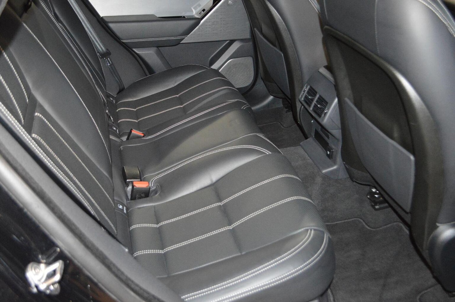 Used Land Rover Range Rover Velar 2020 for sale - 76387359: Photo 15