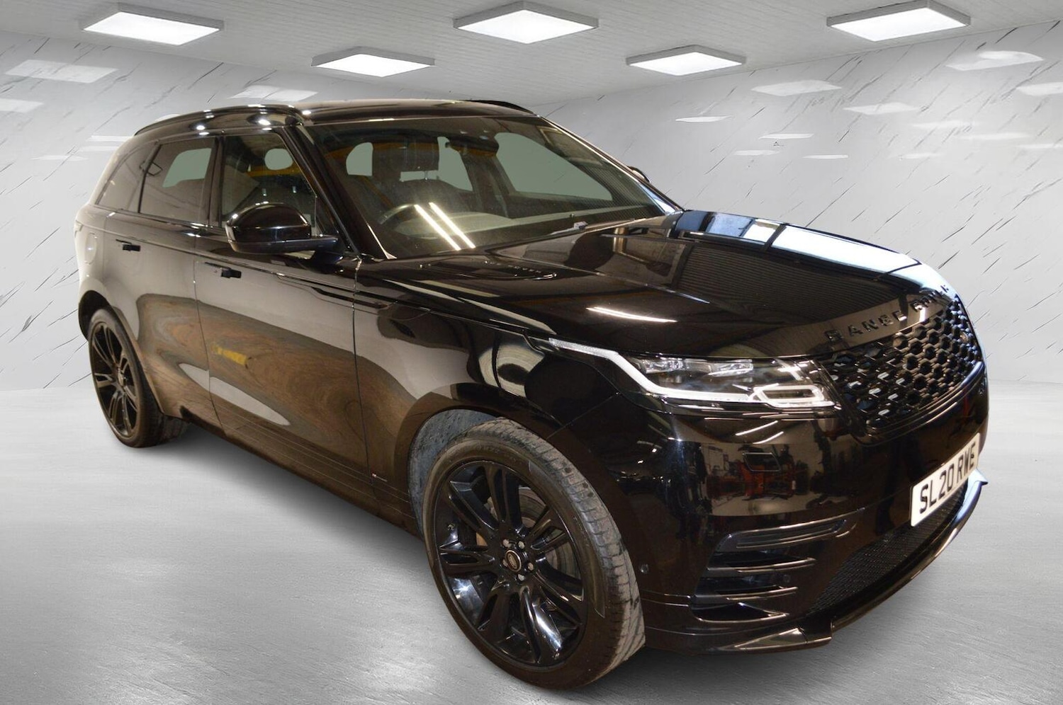 Used Land Rover Range Rover Velar 2020 for sale - 76387359: Photo 4
