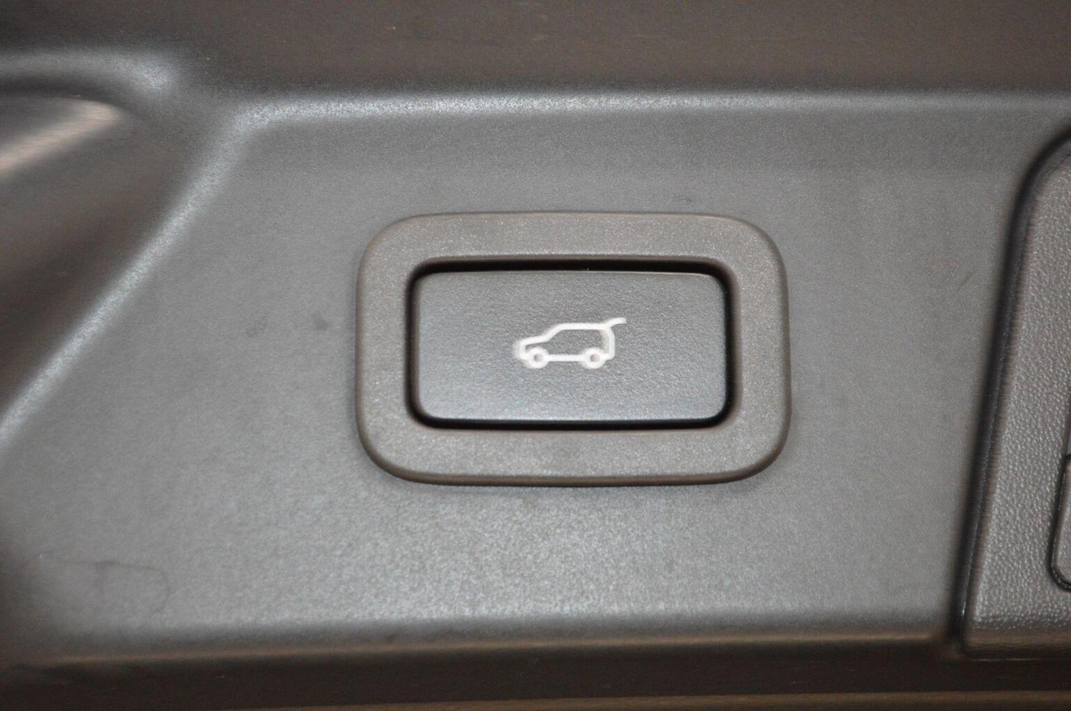 Used Land Rover Range Rover Velar 2020 for sale - 76387359: Photo 54