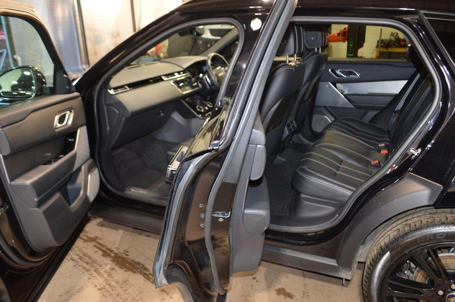 Used Land Rover Range Rover Velar 2020 for sale - 76387359: Photo 56