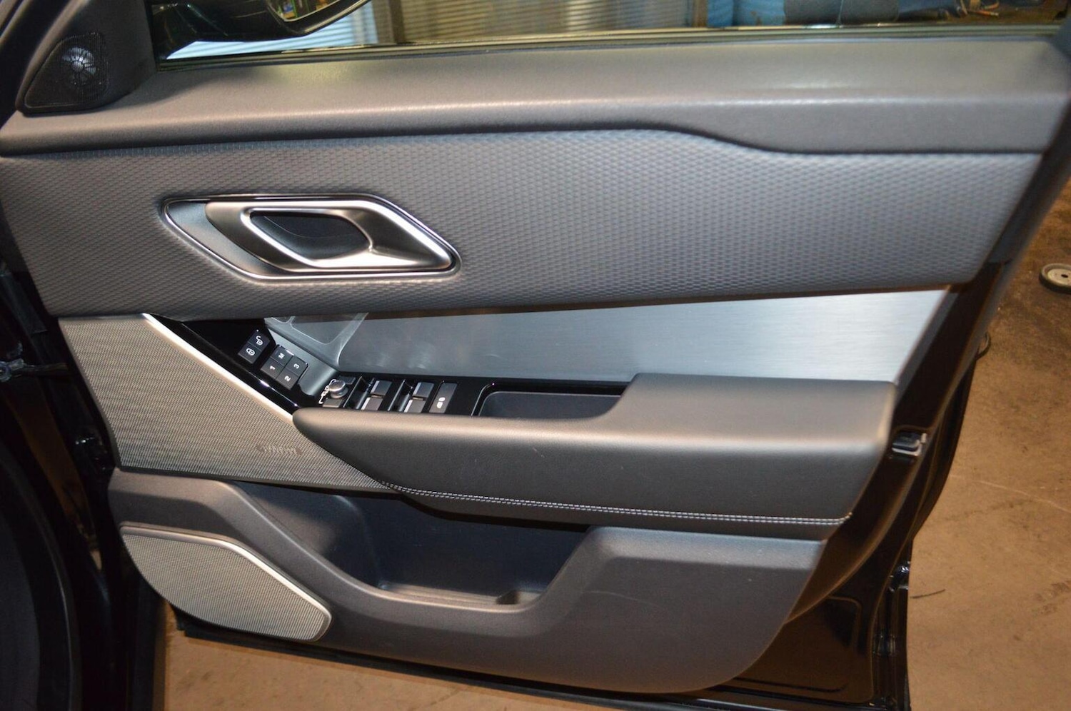 Used Land Rover Range Rover Velar 2020 for sale - 76387359: Photo 61