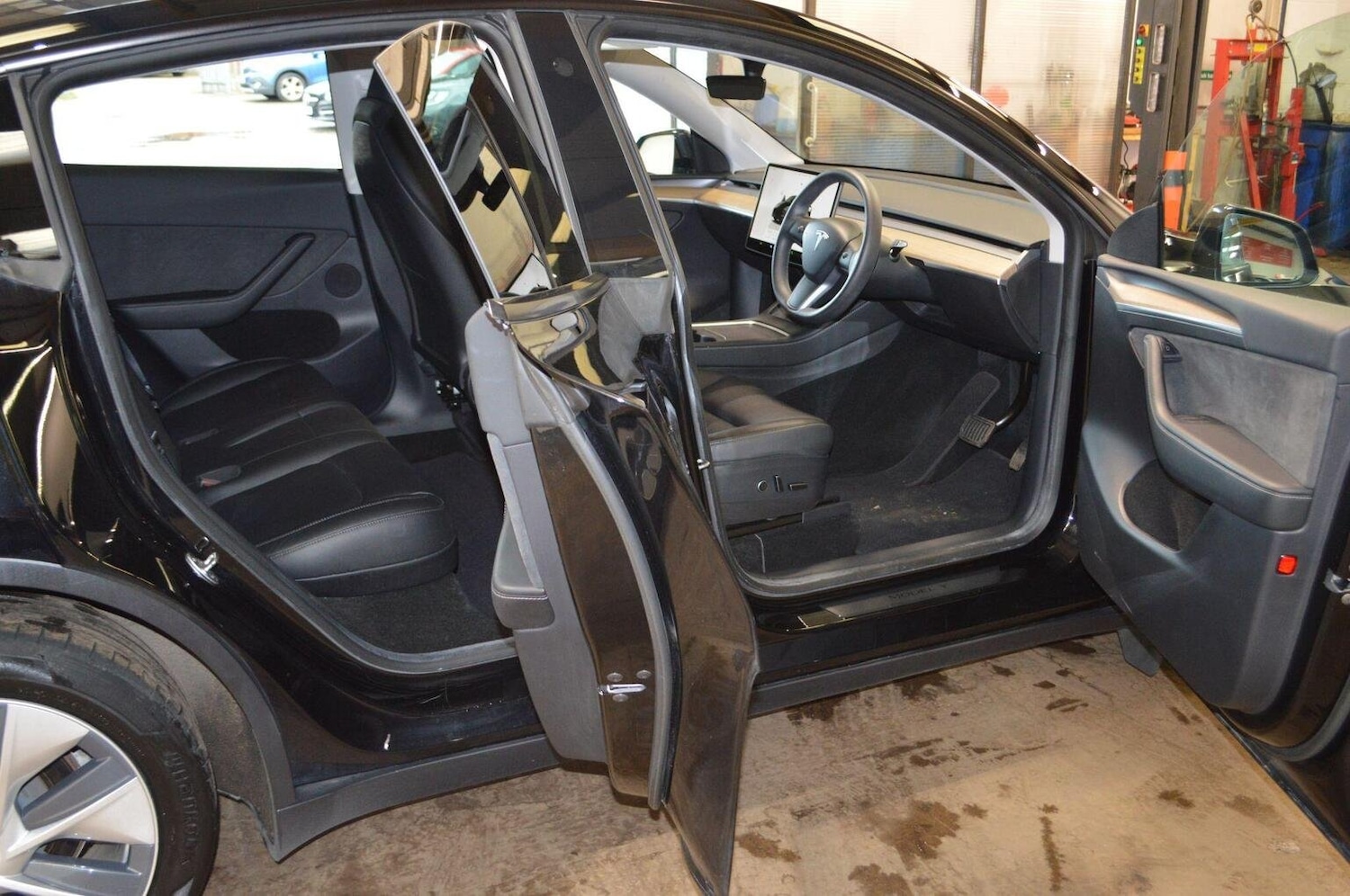 Vehicle 21