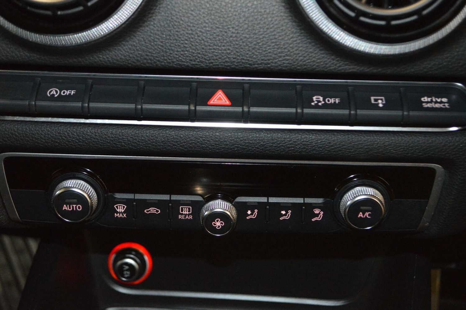 Used Audi A3 2014 for sale - 77277420: Photo 20