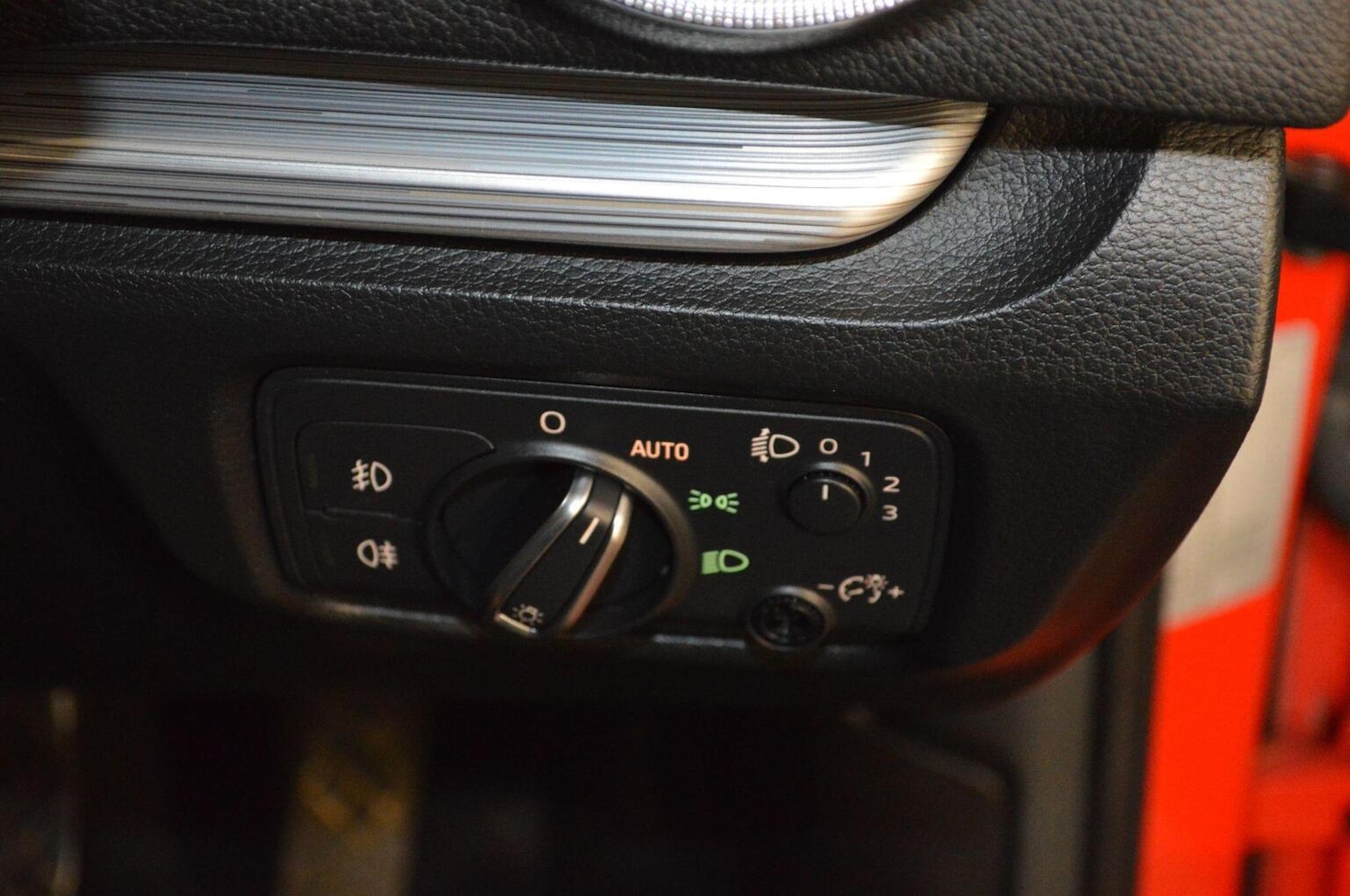 Used Audi A3 2014 for sale - 77277420: Photo 32