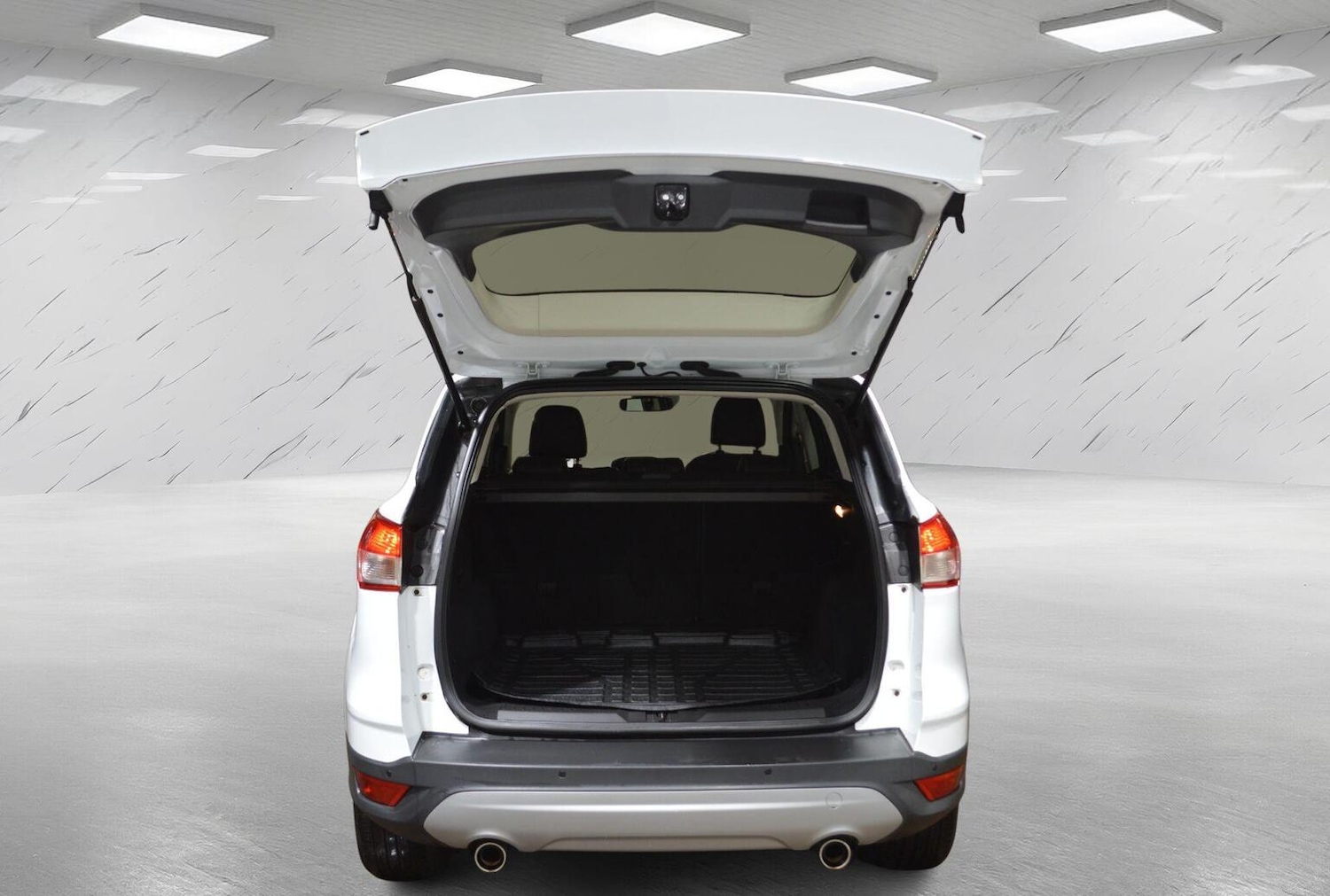 Used Ford Kuga 2015 for sale - 76884858: Photo 10