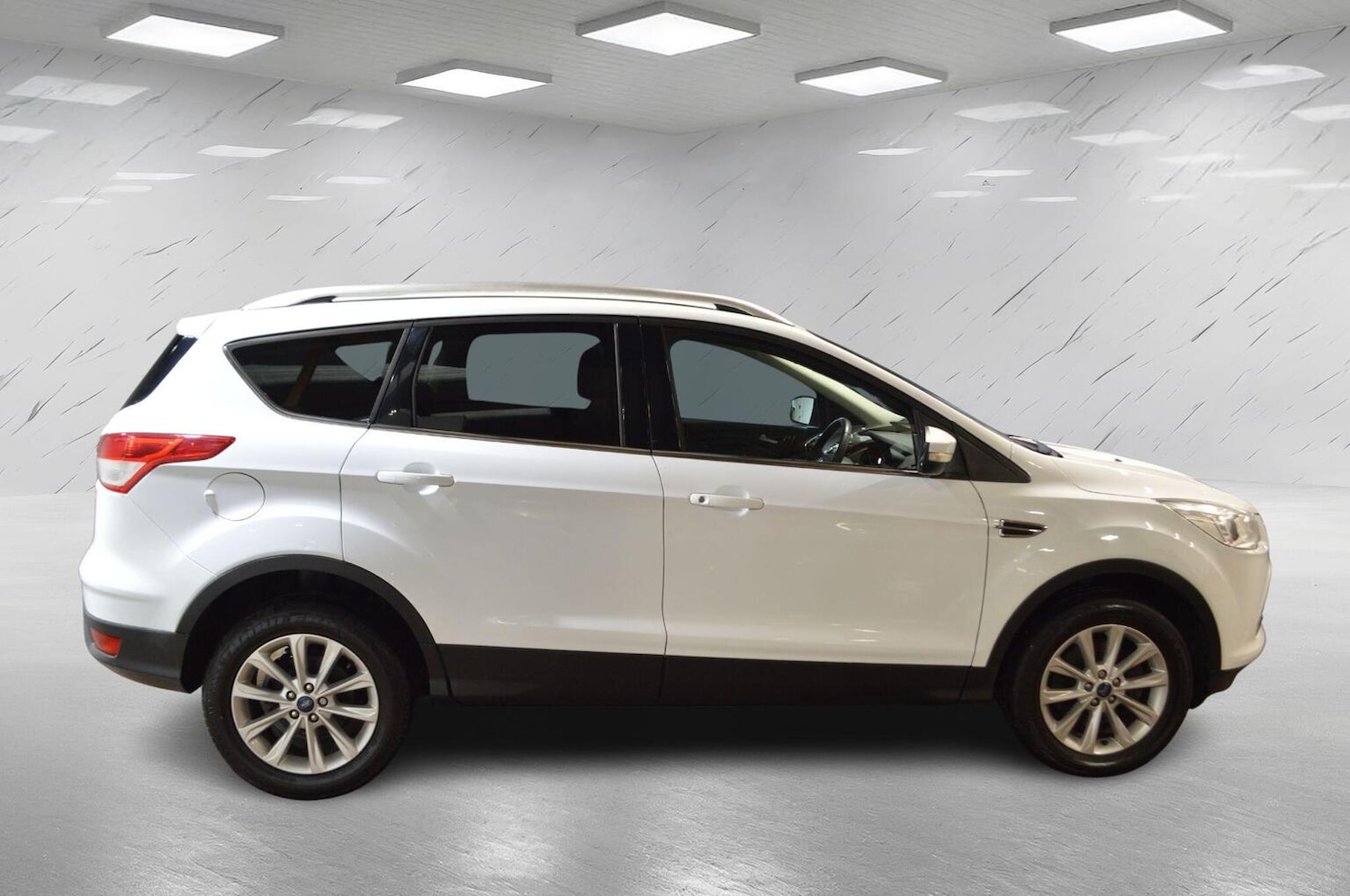 Used Ford Kuga 2015 for sale - 76884858: Photo 5