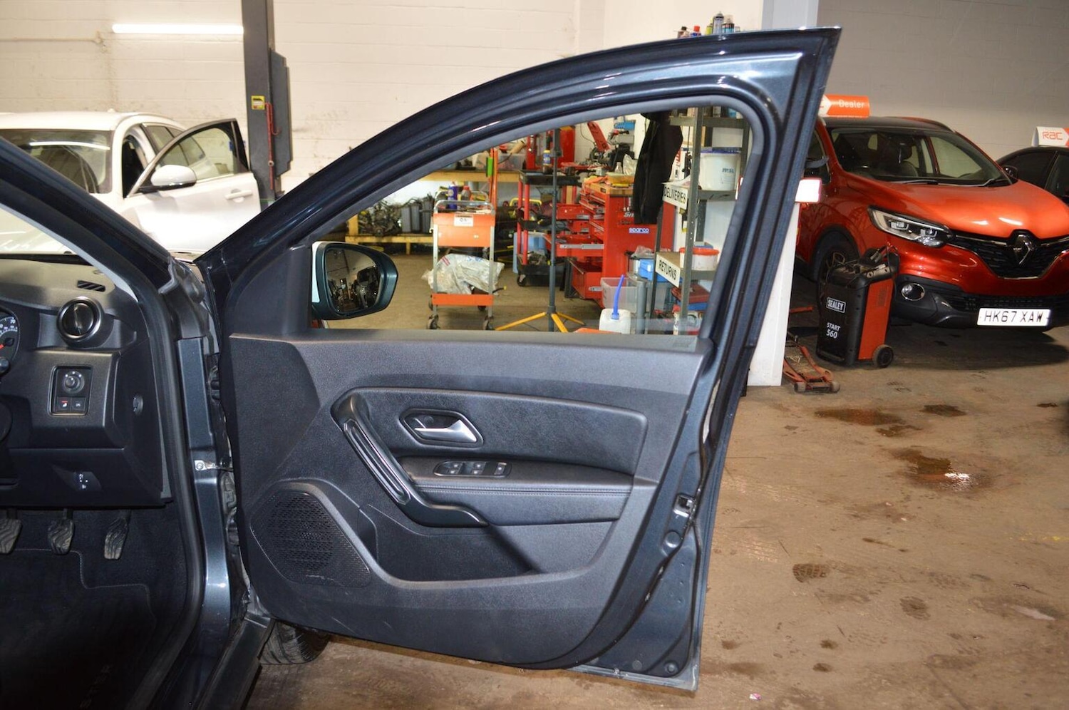 Used Dacia Duster 2021 for sale - 77213448: Photo 50