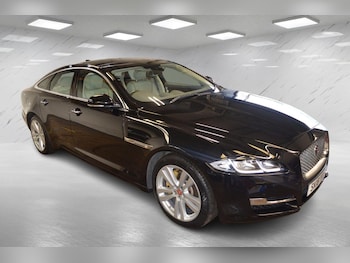 Used Jaguar XJ 2018 for sale - 75289150: Photo