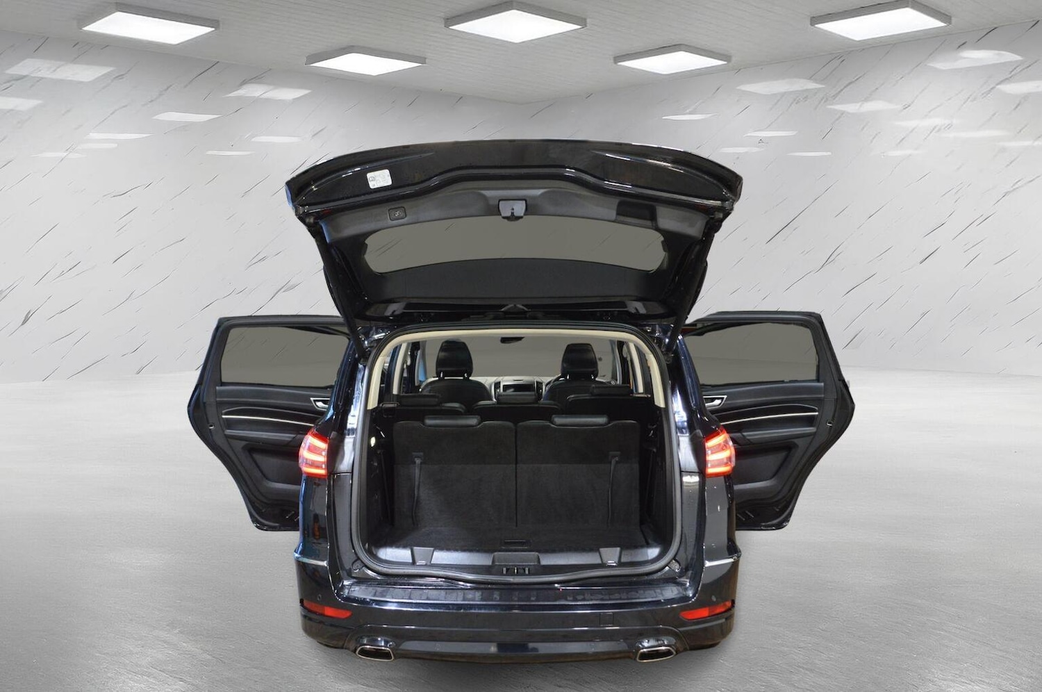 Used Ford S-Max 2017 for sale - 76784956: Photo 10