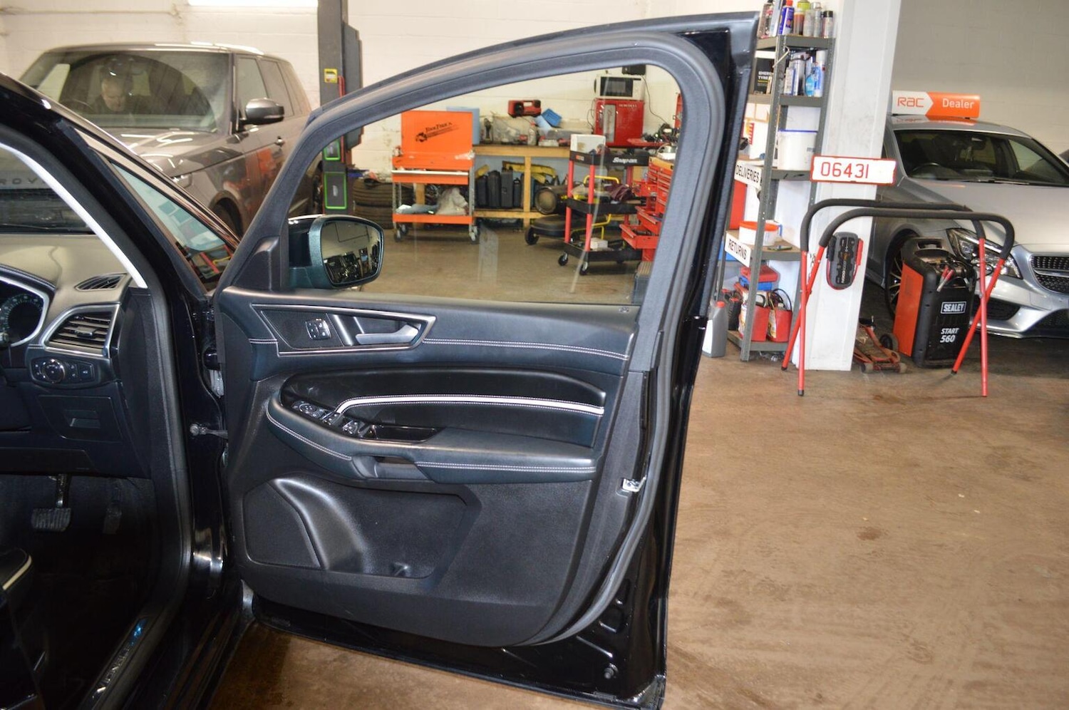 Used Ford S-Max 2017 for sale - 76784956: Photo 36