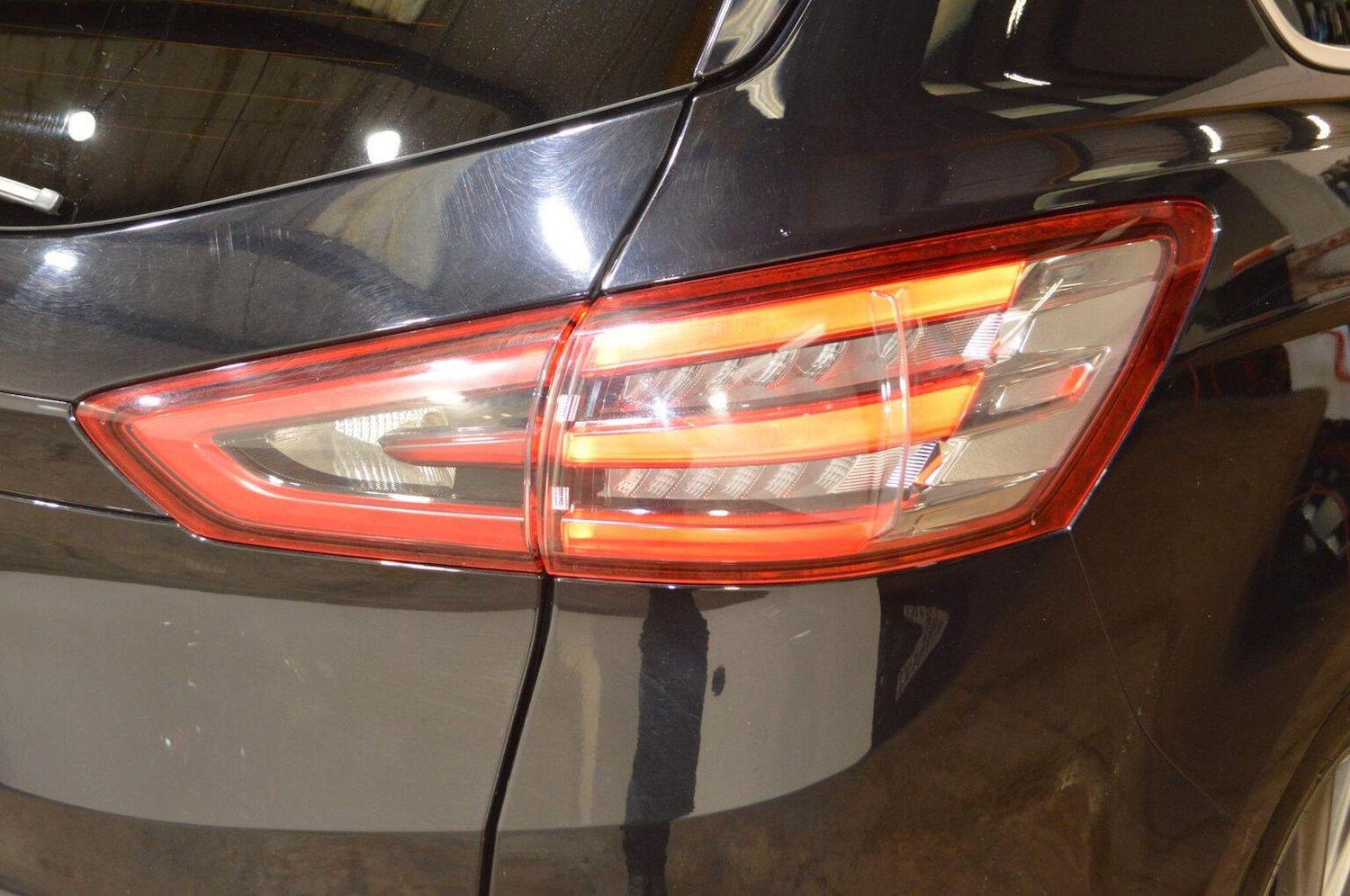 Used Ford S-Max 2017 for sale - 76784956: Photo 43