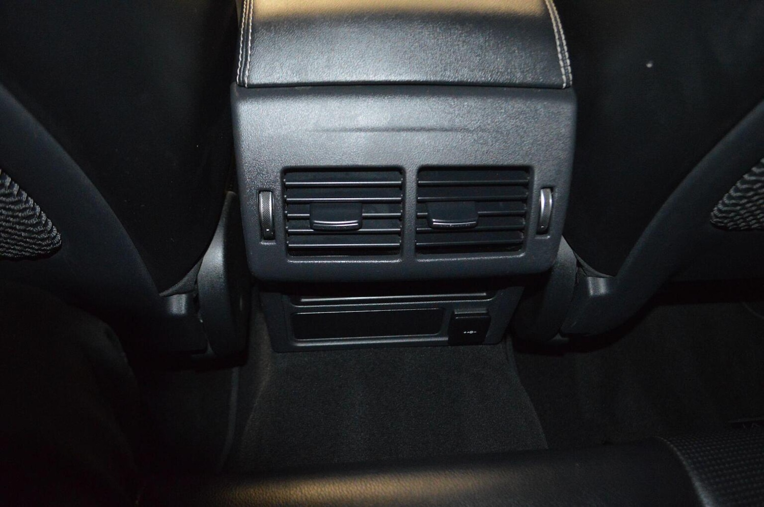 Used Jaguar XE 2021 for sale - 76471260: Photo 10