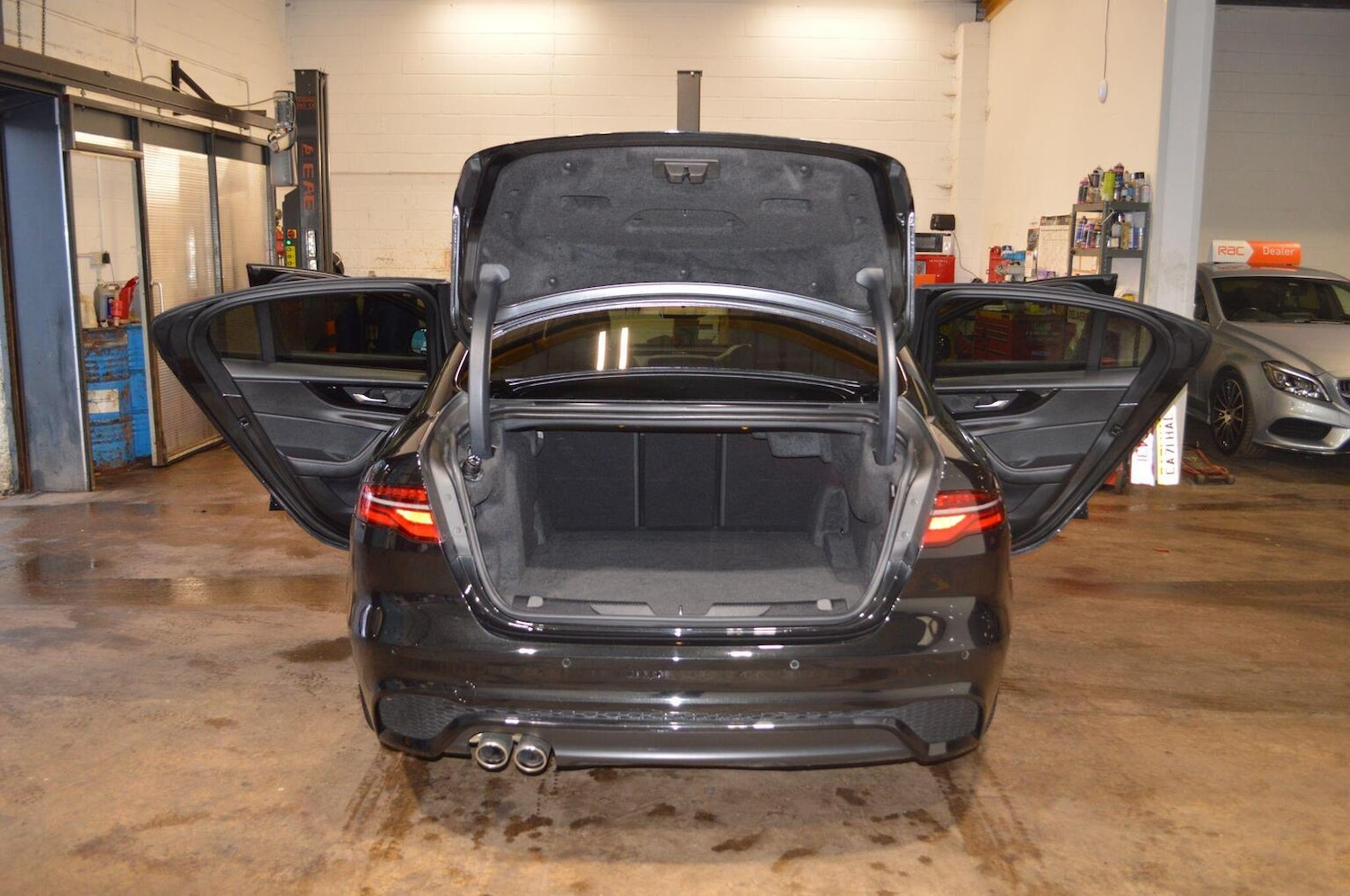 Used Jaguar XE 2021 for sale - 76471260: Photo 45