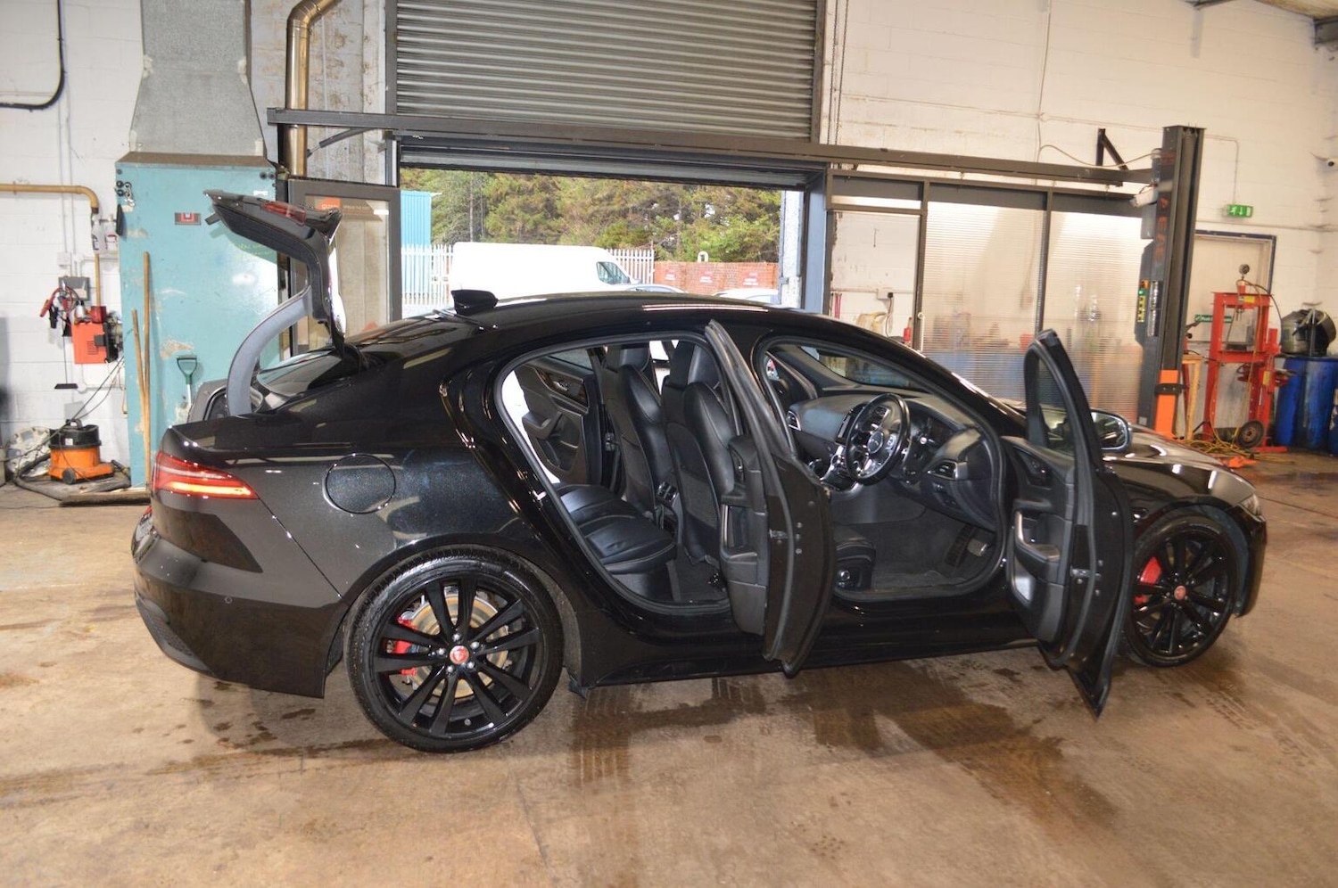 Used Jaguar XE 2021 for sale - 76471260: Photo 46