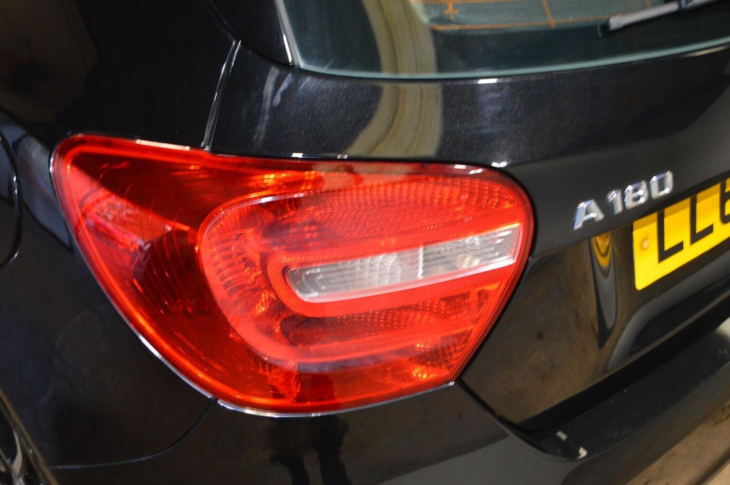 Used Mercedes-Benz A-Class 2015 for sale - 76358235: Photo 32