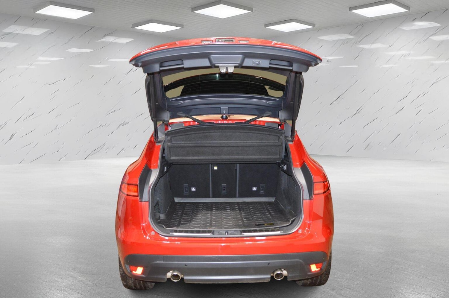 Used Jaguar F-Pace 2020 for sale - 77342680: Photo 10