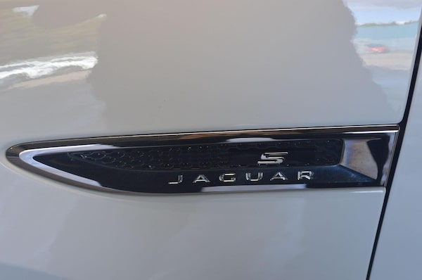 Used Jaguar E-Pace 2018 for sale - 76093789: Photo 18