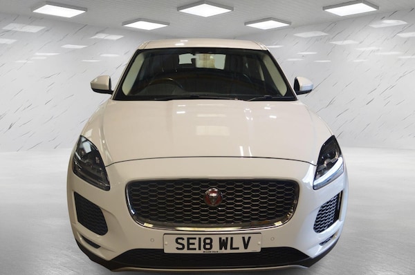 Used Jaguar E-Pace 2018 for sale - 76093789: Photo 2