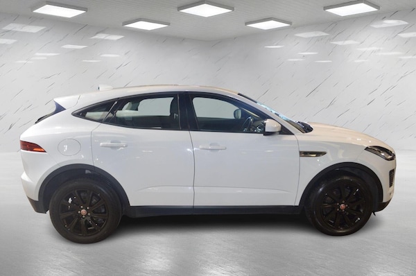 Used Jaguar E-Pace 2018 for sale - 76093789: Photo 4