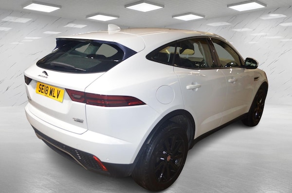 Used Jaguar E-Pace 2018 for sale - 76093789: Photo 5