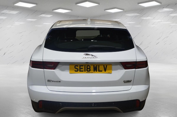 Used Jaguar E-Pace 2018 for sale - 76093789: Photo 6