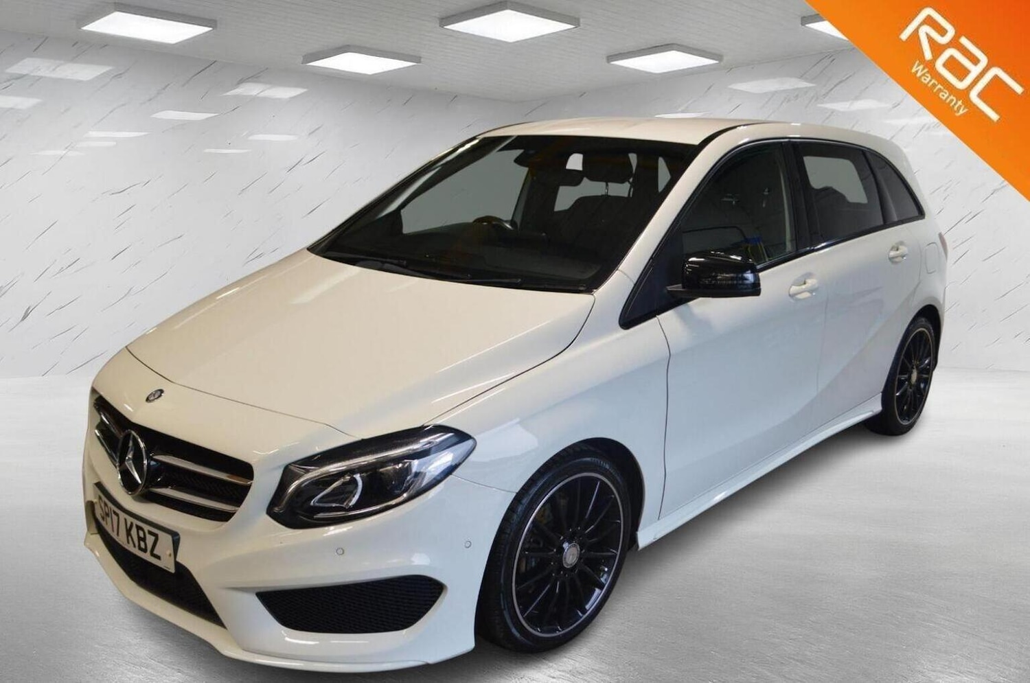 Used Mercedes-Benz B Class 2017 for sale - 76281332: Photo 1