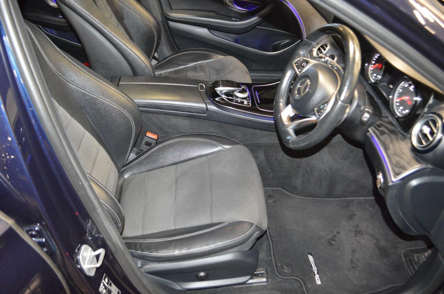 Used Mercedes-Benz E Class 2016 for sale - 76471134: Photo 10