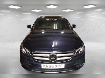 Used Mercedes-Benz E Class 2016 for sale - 76471134: Photo