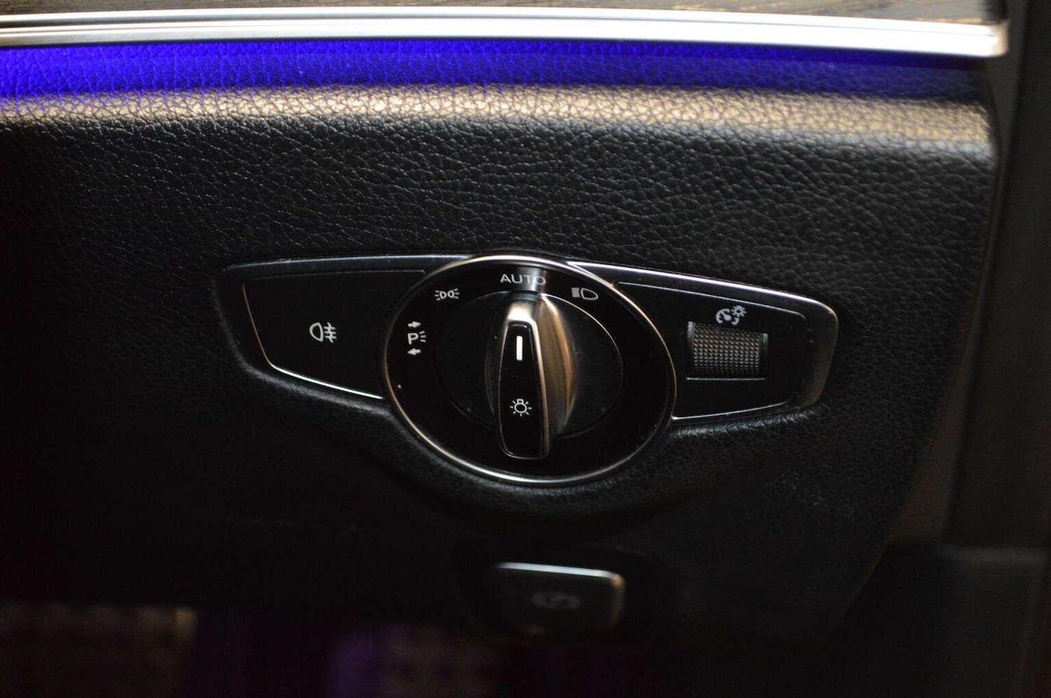 Used Mercedes-Benz E Class 2016 for sale - 76471134: Photo 44