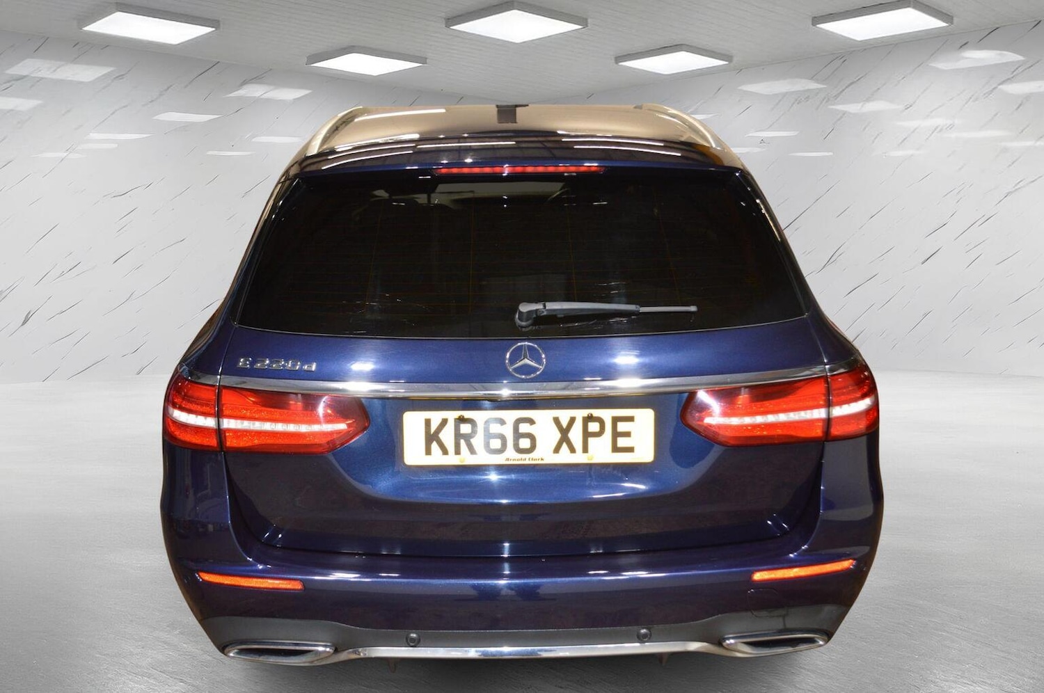 Used Mercedes-Benz E Class 2016 for sale - 76471134: Photo 6