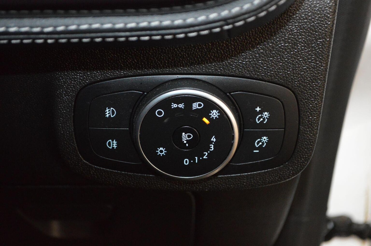 Used Ford Fiesta 2018 for sale - 77129519: Photo 35