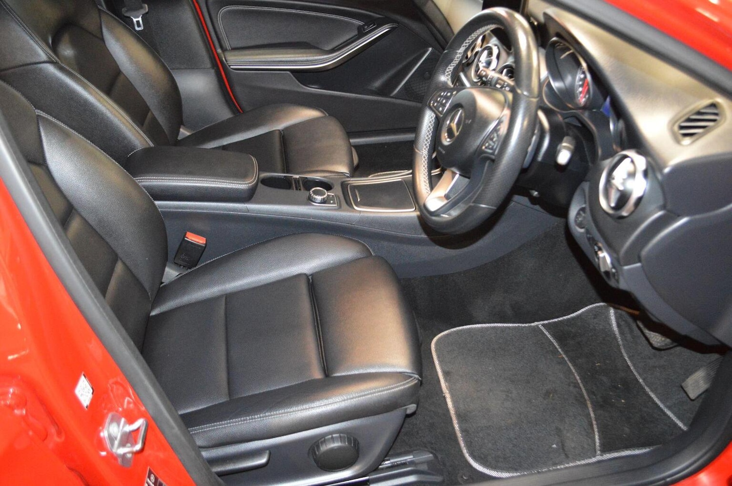 Used Mercedes-Benz GLA 2018 for sale - 77508562: Photo 12