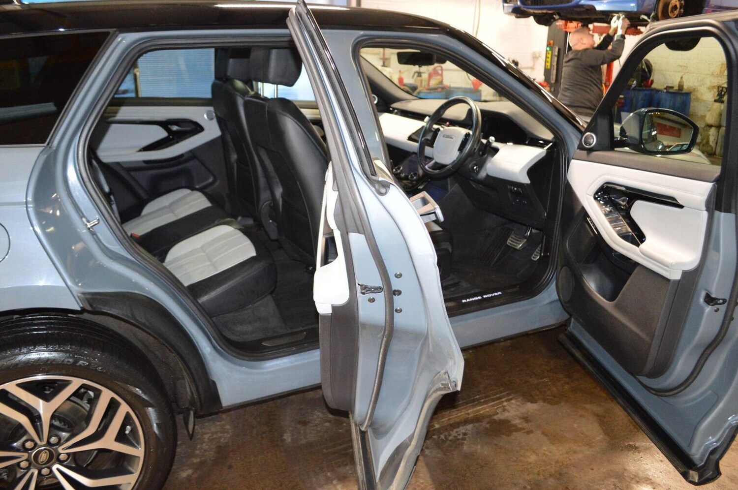 Used Land Rover Range Rover Evoque 2019 for sale - 76896991: Photo 27