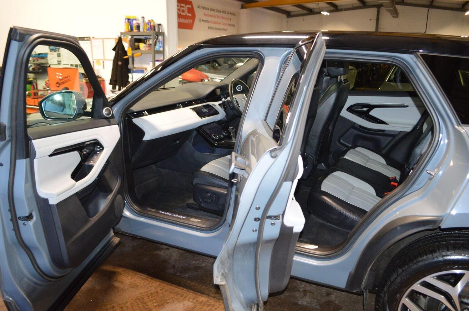 Used Land Rover Range Rover Evoque 2019 for sale - 76896991: Photo 30