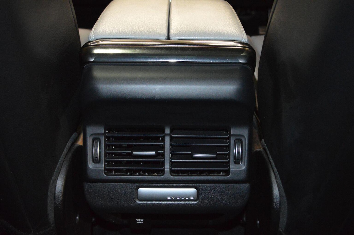 Used Land Rover Range Rover Evoque 2019 for sale - 76896991: Photo 31