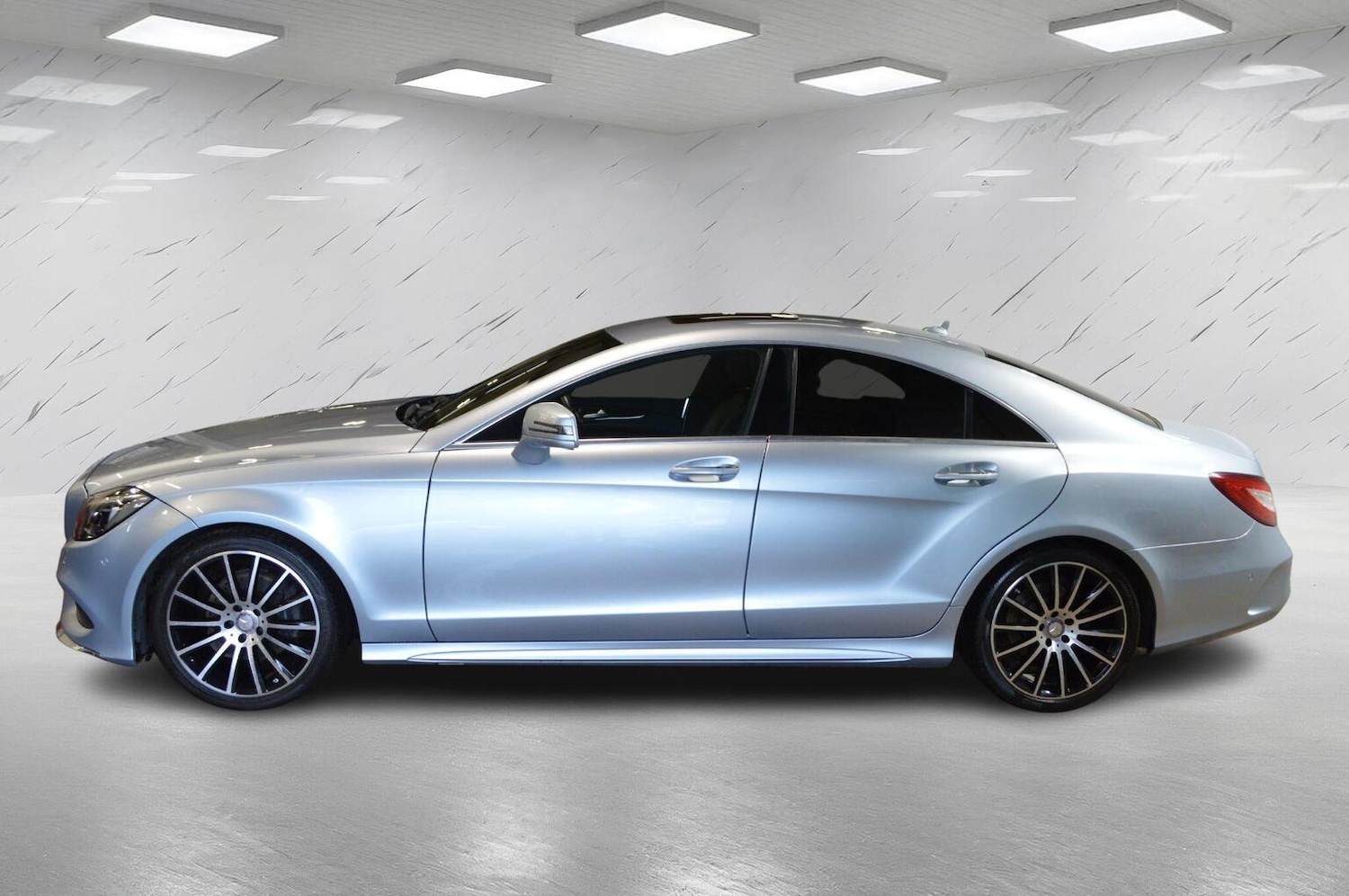 Used Mercedes-Benz CLS 2016 for sale - 76225203: Photo 5