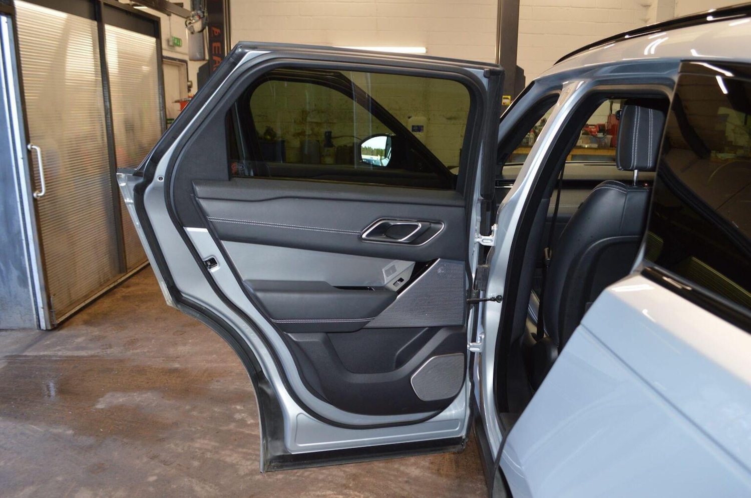 Used Land Rover Range Rover Velar 2022 for sale - 77357307: Photo 26