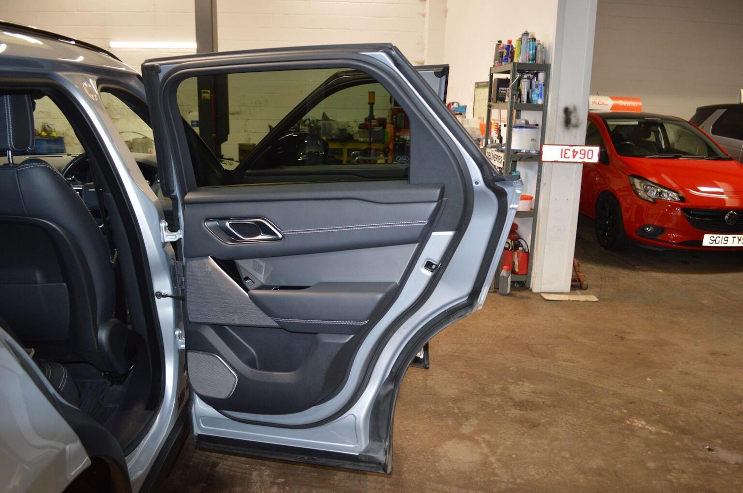 Used Land Rover Range Rover Velar 2022 for sale - 77357307: Photo 27