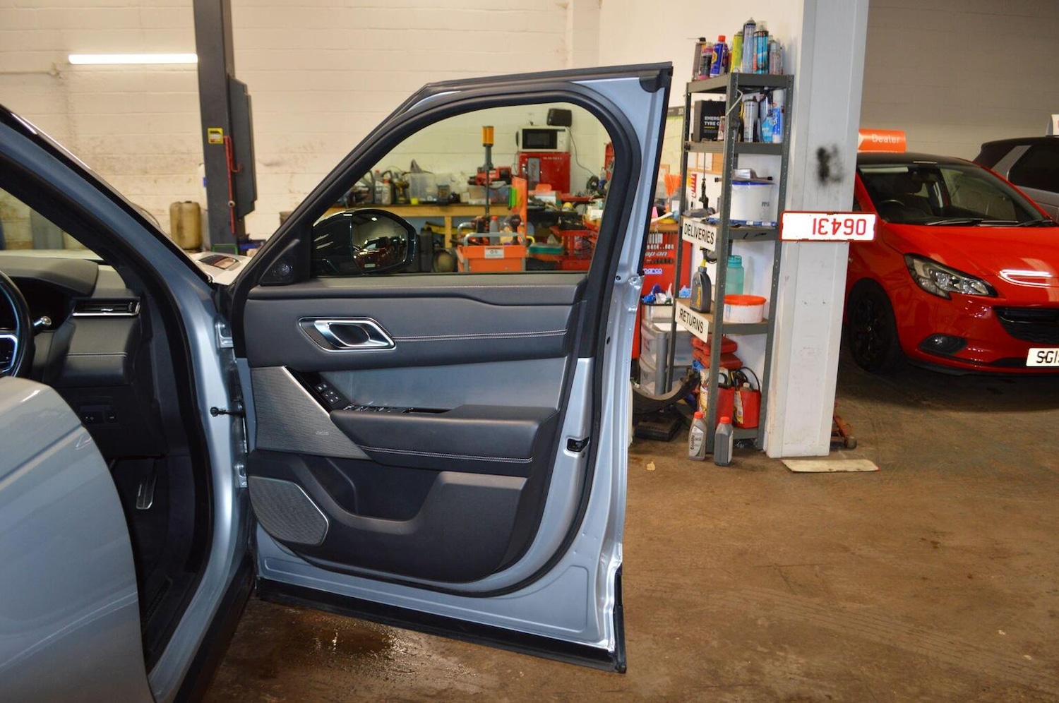 Used Land Rover Range Rover Velar 2022 for sale - 77357307: Photo 35