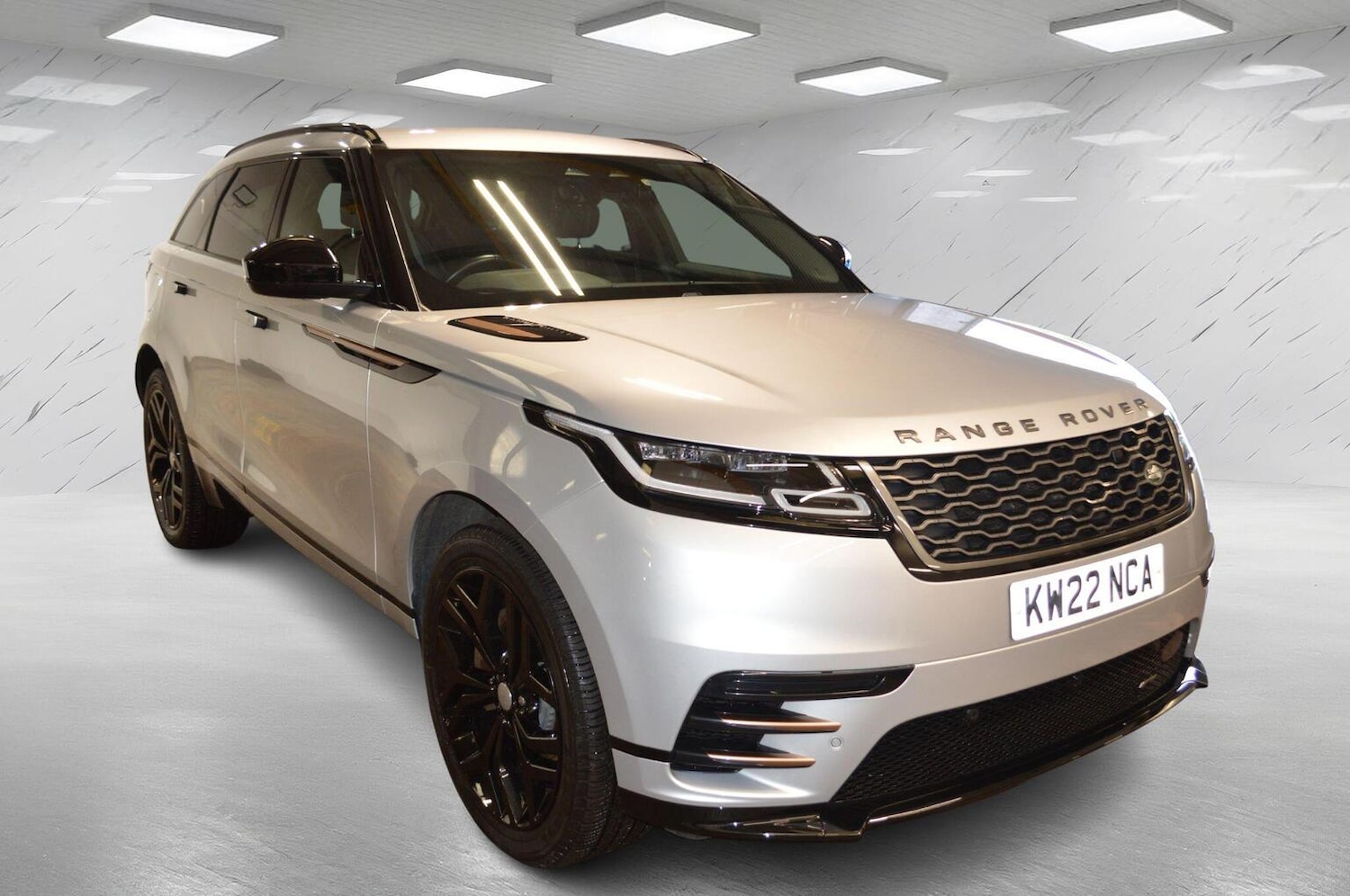 Used Land Rover Range Rover Velar 2022 for sale - 77357307: Photo 4