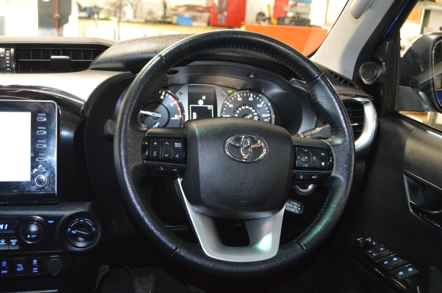 Used Toyota Hilux 2022 for sale - 77465612: Photo 14