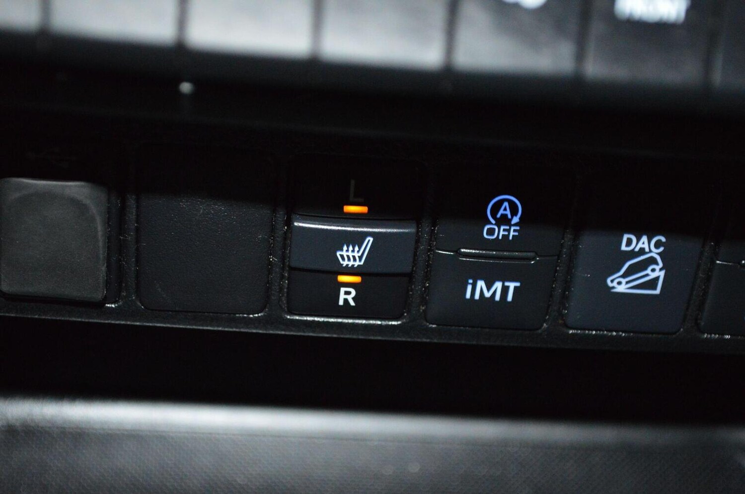 Used Toyota Hilux 2022 for sale - 77465612: Photo 33