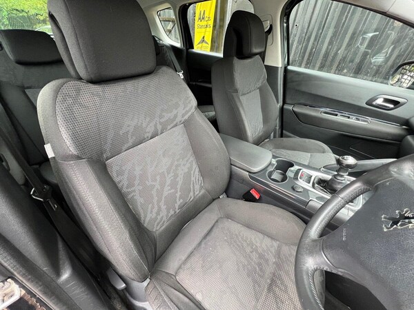 Used Peugeot 3008 2011 for sale - 76305492: Photo 16