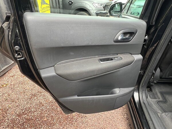 Used Peugeot 3008 2011 for sale - 76305492: Photo 34
