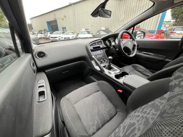 Used Peugeot 3008 2011 for sale - 76305492: Photo 38