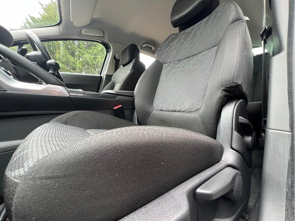 Used Peugeot 3008 2011 for sale - 76305492: Photo 41